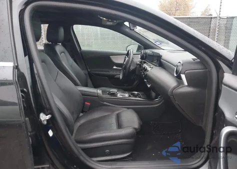 2019 Mercedes-Benz A 220 из США, поврежденный, VIN WDD3G4EB7KW022559